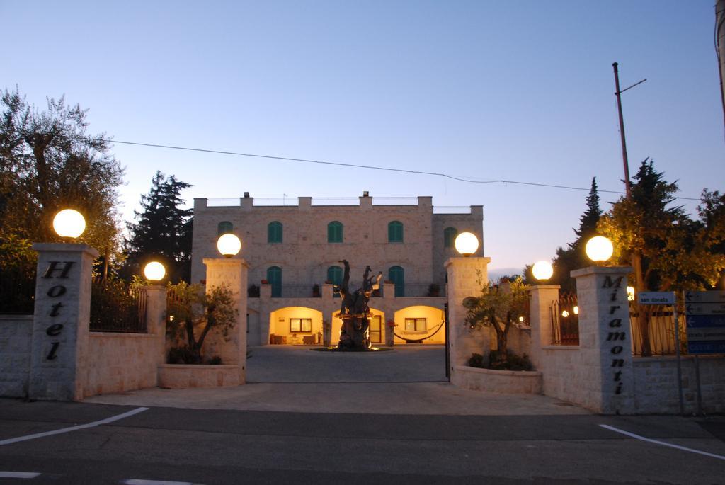 Hotel Castel Miramonti Сельва-ди-Фазано Экстерьер фото